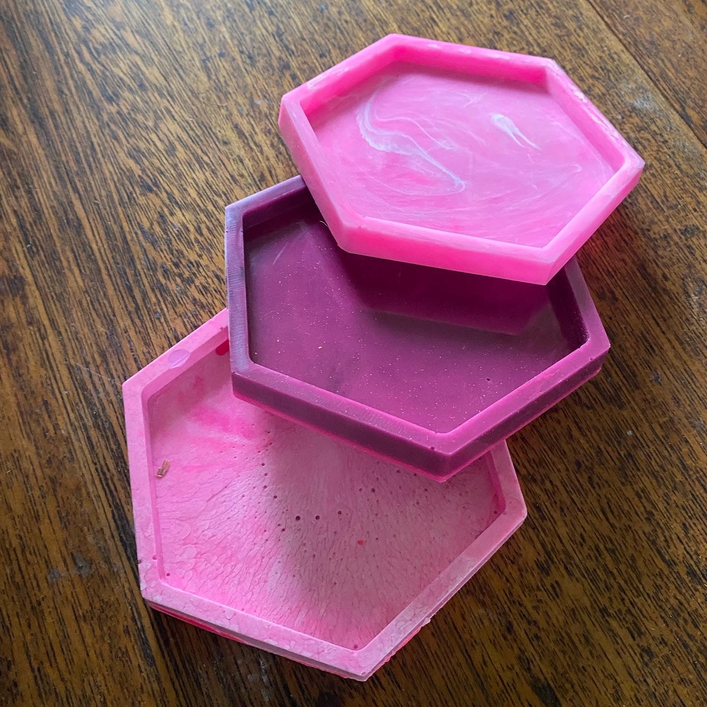 EarthTech Lifestyle Upcycled Resin Coasters - Pink Edition